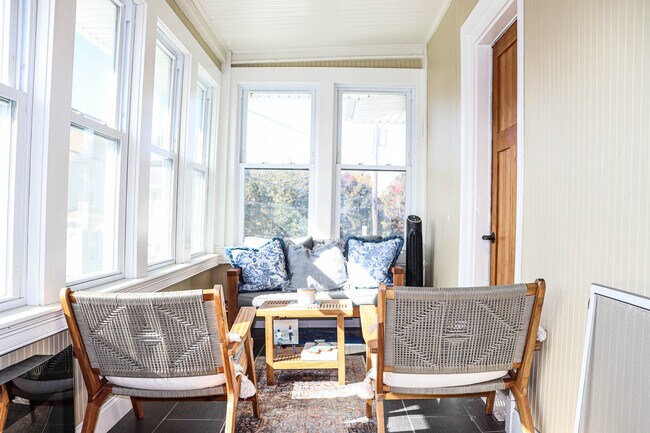 Photo - 36 Lancaster St Apartments Unit 2