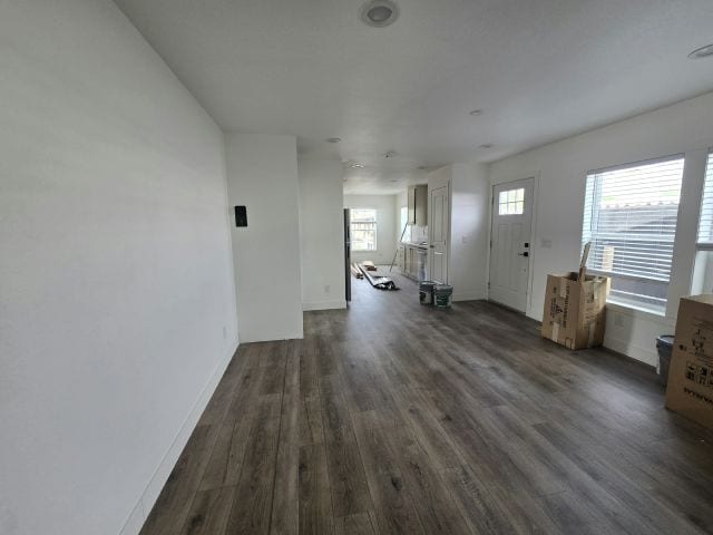 Building Photo - 3401 N Walnut Rd Rental