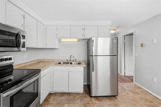Photo - 50-62 East Street - 7B