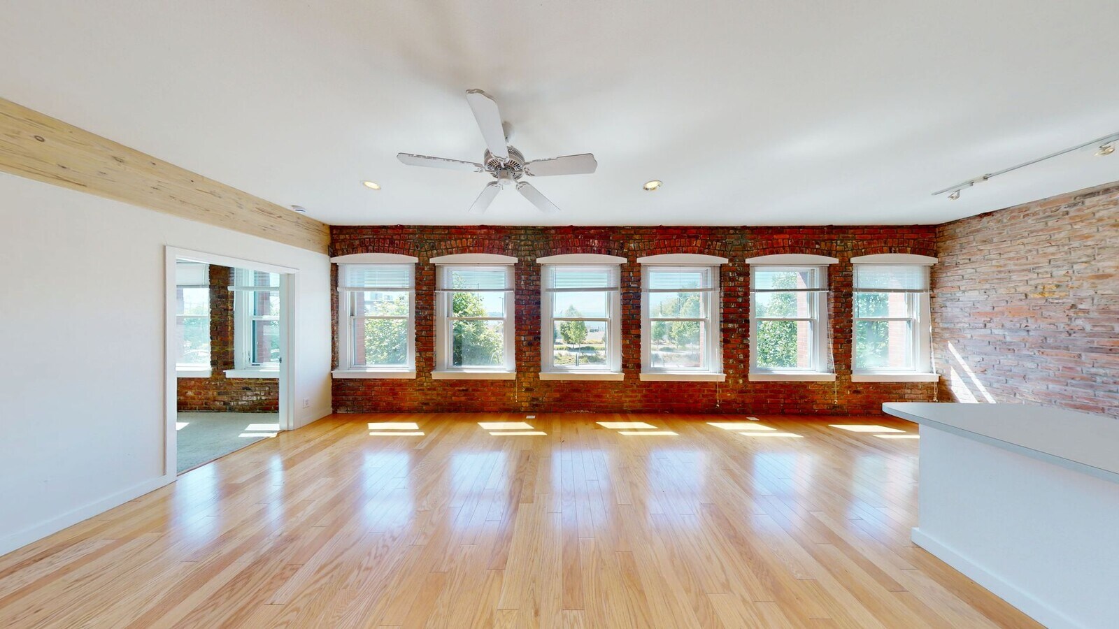 Photo - Old Boston Hotel