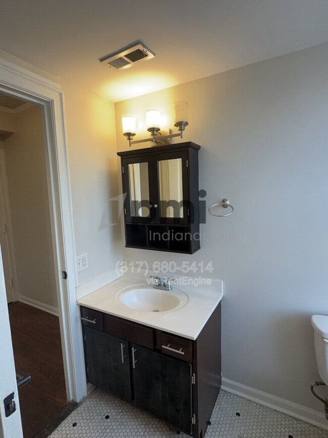 Photo - 1 W 28th St Unit Apt 201