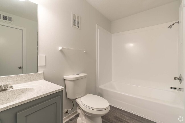 The Luxe Apartments