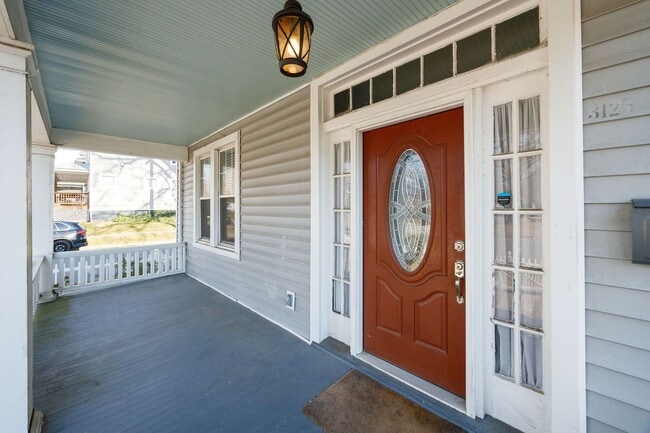 Photo - Spacious Corner-Lot Home on Carolina Ave