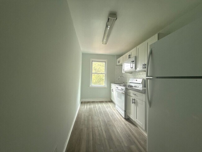 Photo - 3010 Sollers Point Rd Unit 2