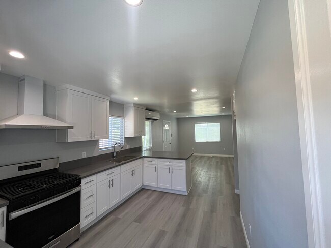Living Room/Kitchen - 44979 15th St W