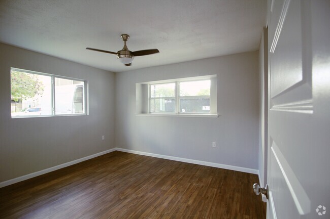 Building Photo - Adorable 3 Bedroom 2 Bath Remodel in 78230 Rental