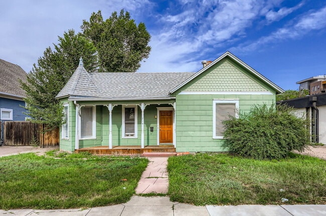 Building Photo - 714 S Tejon St Rental