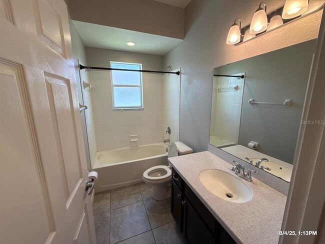 Photo - 146 Eloise Oaks Dr