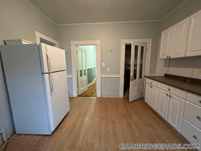 341 Cambridge St Unit 2