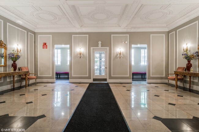 Photo - 415 W Aldine Ave Unidad 9C