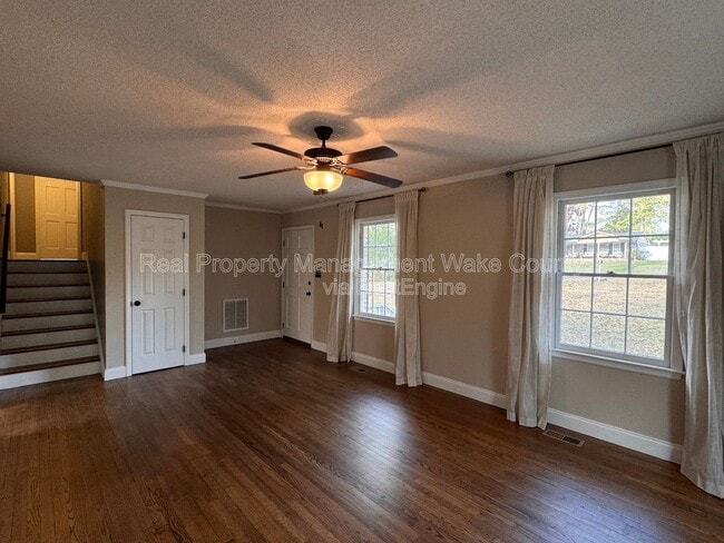 Photo - 7001 Norton Ln