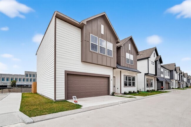 Photo - 6702 Metro Blvd