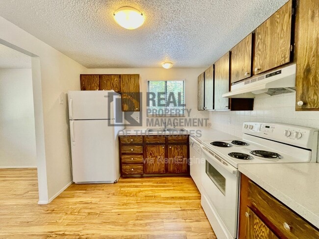 Photo - 2354 10th St SW Unidad 3