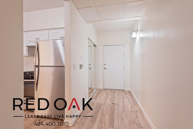 Photo - 2724 Abbot Kinney Blvd Unidad 106