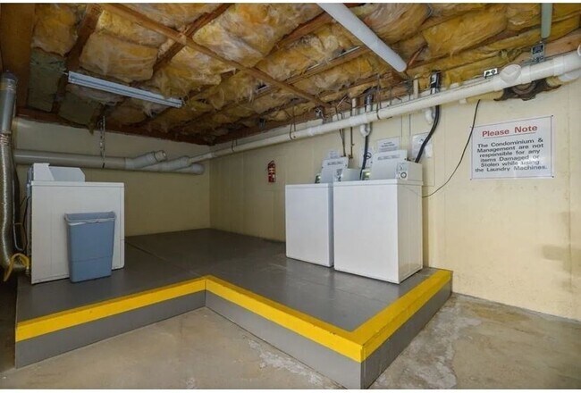 Photo - 1801 Ocean St