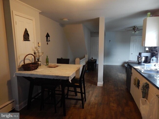 Photo - 245 Noble St