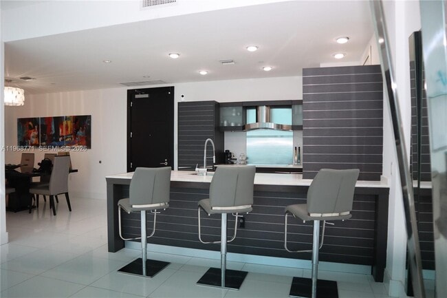 Photo - 200 Biscayne Blvd Way Unit 4911