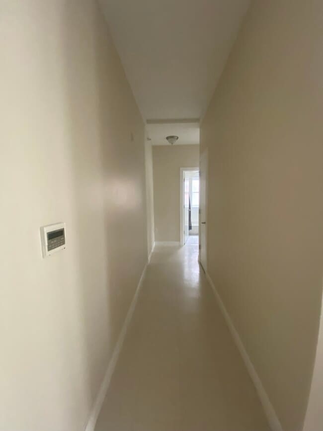 Photo - 1733 N. Meridian