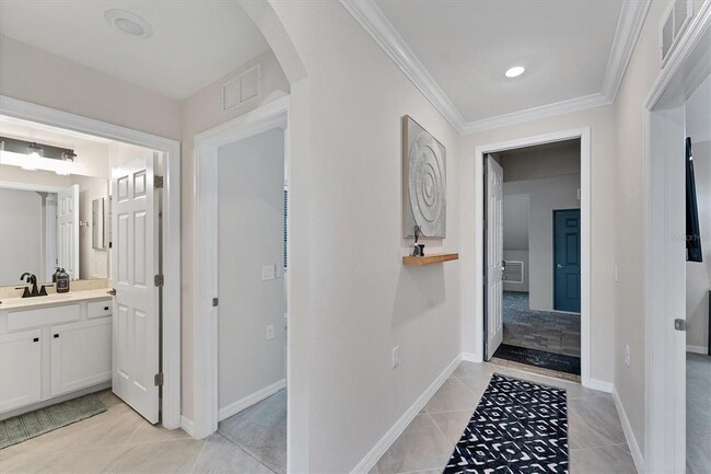 Photo - 17704 Gawthrop Dr Unit 102