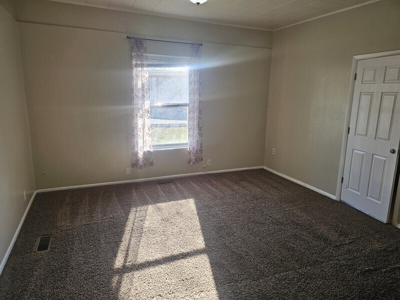 Photo - 1940 S State St Unit Apt 1