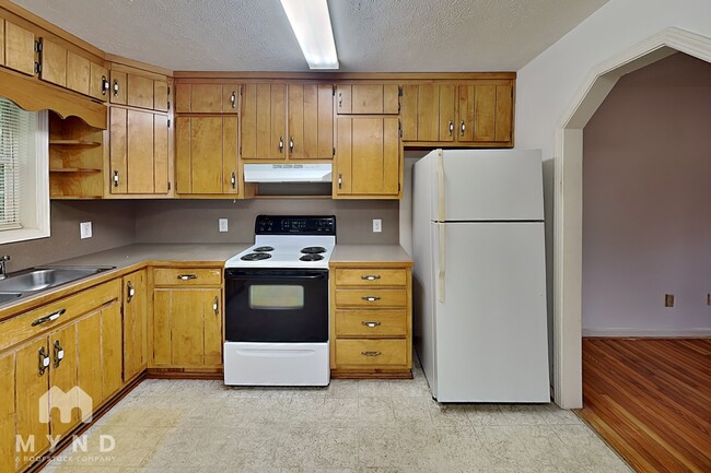2539 Park Dr