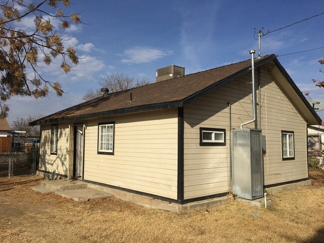 Photo - 132 Hopkins Ave Unit 132