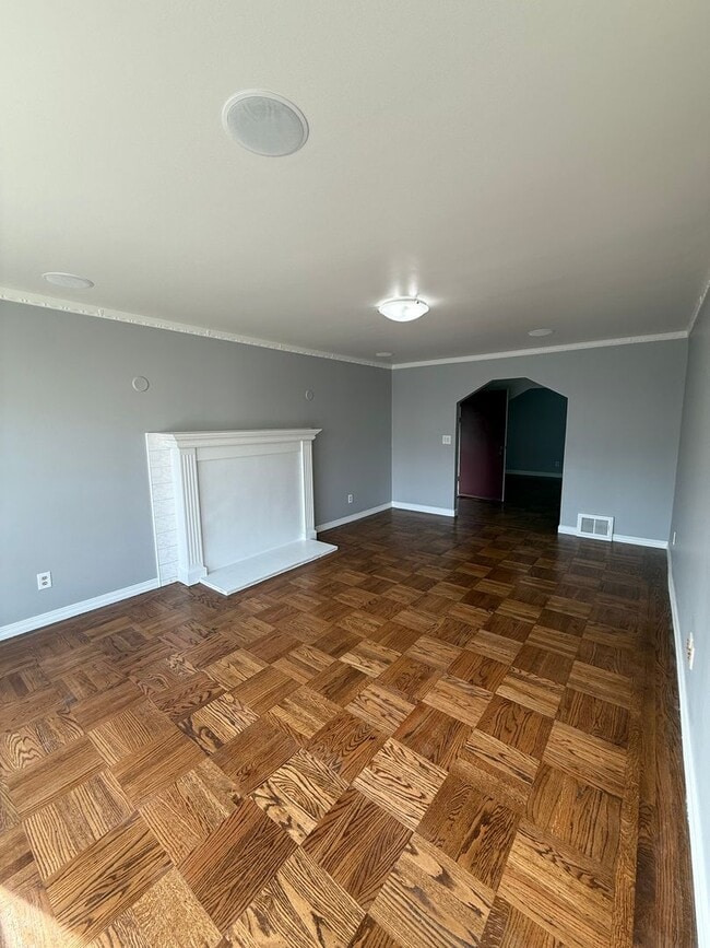 Photo - 102 Werner Ave