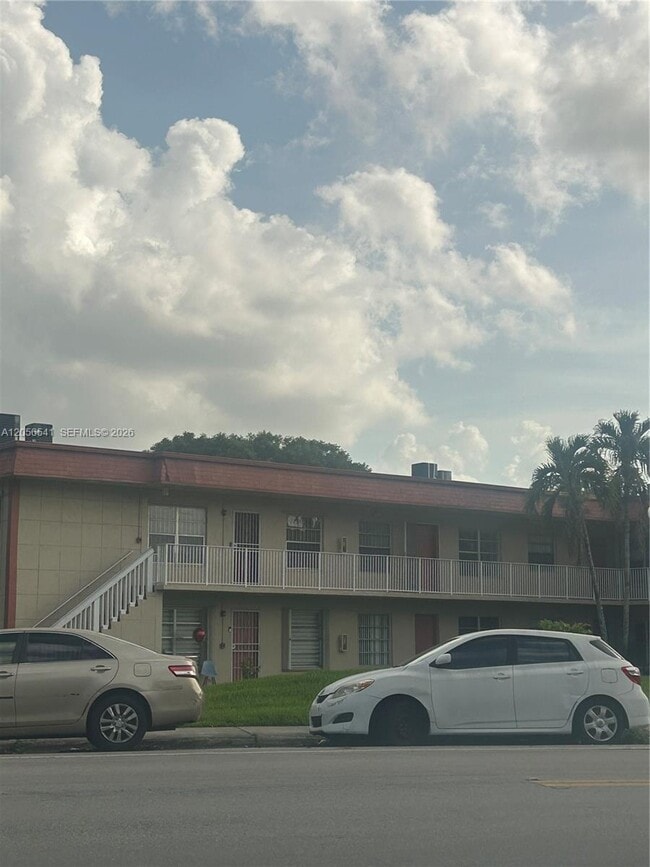 Building Photo - 12811 SW 43rd Dr Unit 114-A
