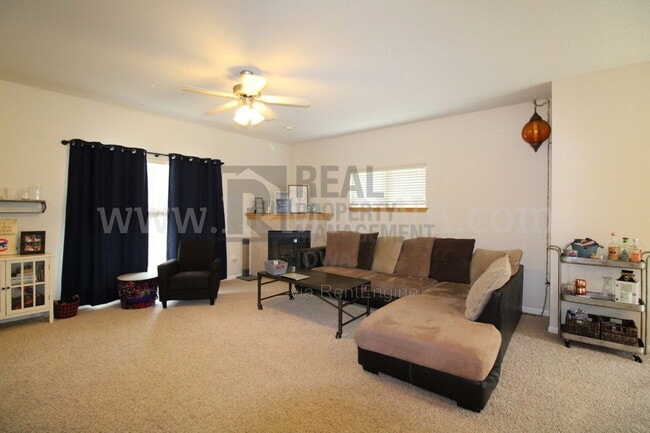 Photo - 1617 SW White Birch Cir
