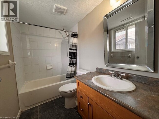 Photo - 44 Walnut St Unit B11