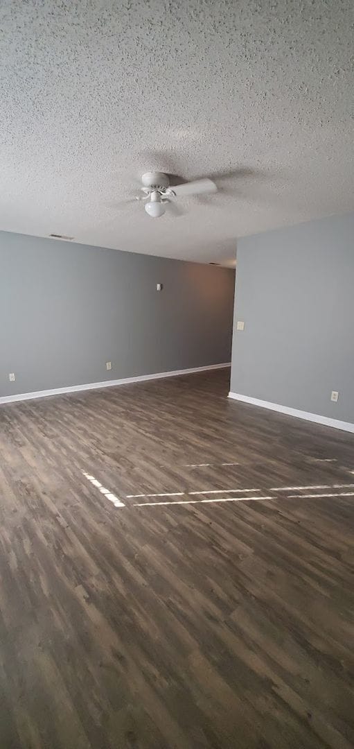 Building Photo - Madison Ann Lane Complex Unit 175