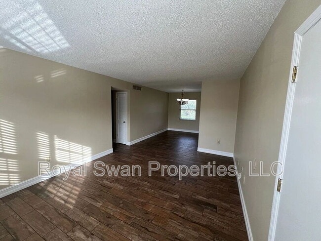 Photo - 1920 E Edgewood Dr Unit N-5