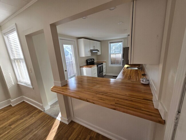 Photo - 18 School St Unit 200-181