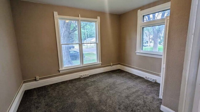 Photo - 704 E Prospect St