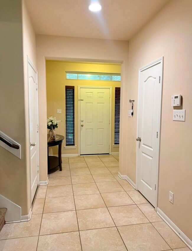 Photo - 20703 Winghaven Dr