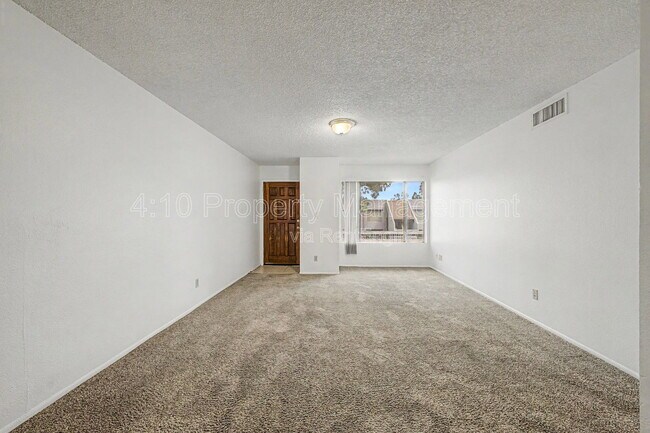 Photo - 1927 E Hampton Ave Unit 256