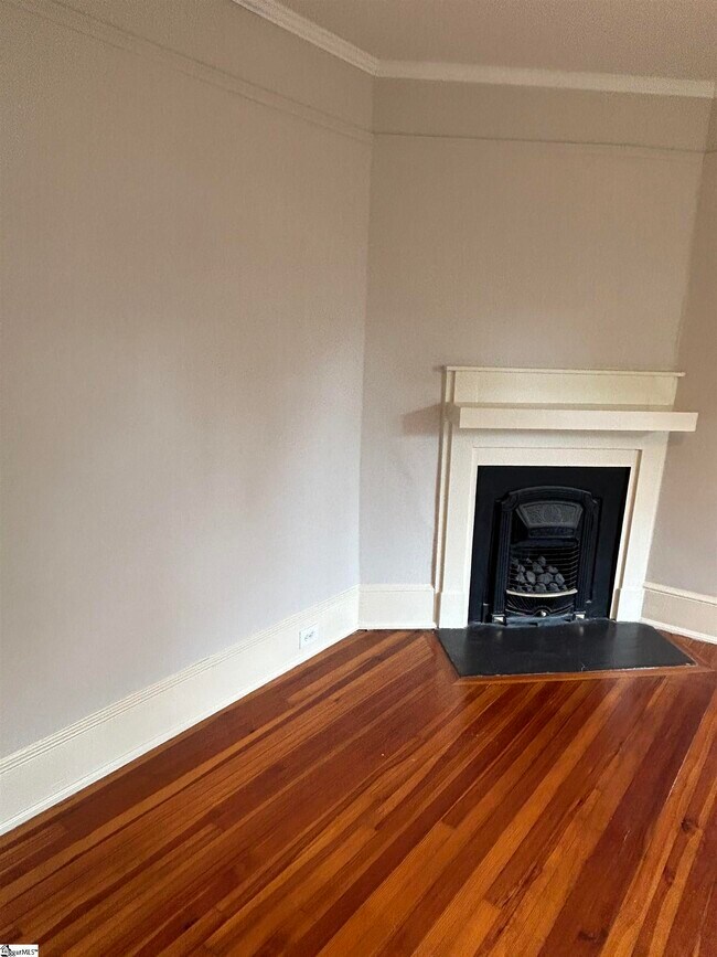 Photo - 18 Oregon St