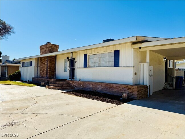 Photo - 1208 Buehler Dr