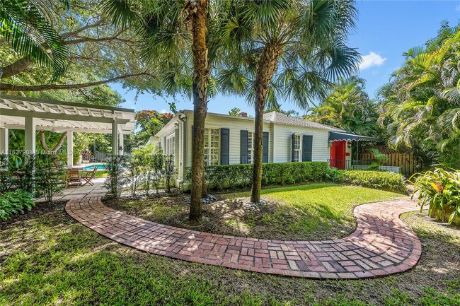 Building Photo - 4255 Lennox Dr Rental