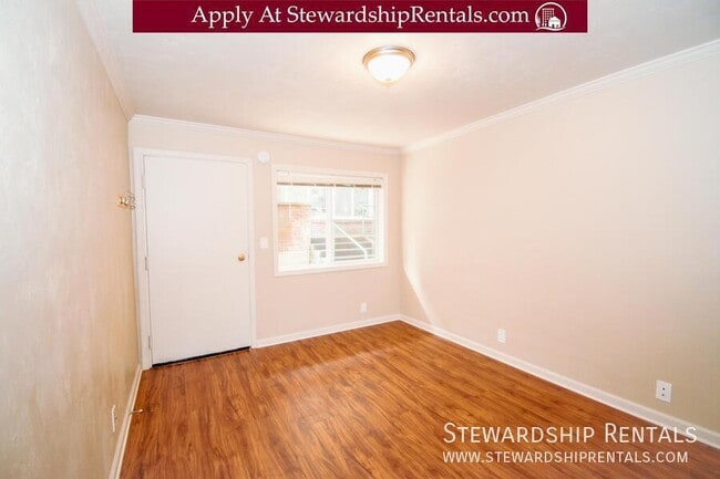 Photo - 1827 Harris St Unit 101