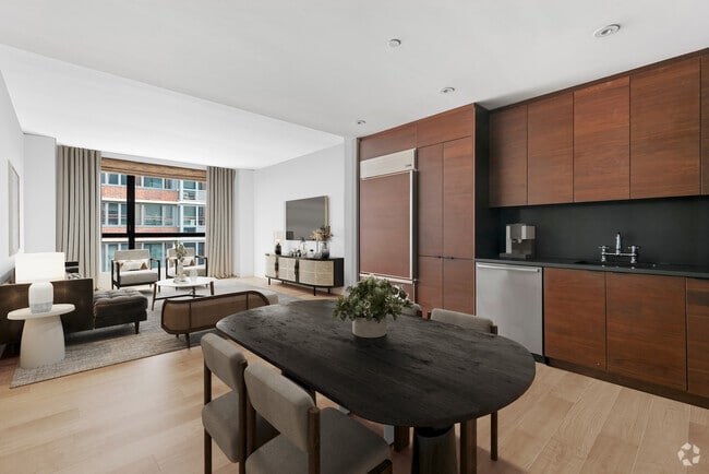 Building Photo - 540 W 28th St Rental