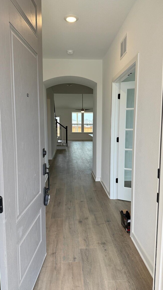 Photo - 597 Rubber Tree Wy