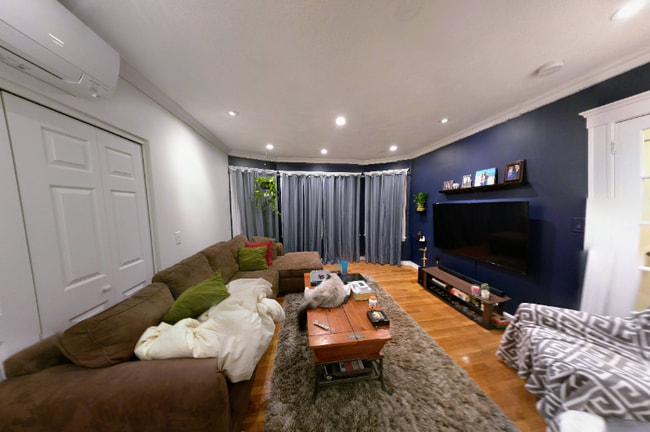 Photo - 63 Fenno St Unidad Apt 1