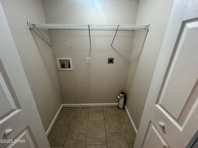 Photo - 3914 E 11th St Unit 301