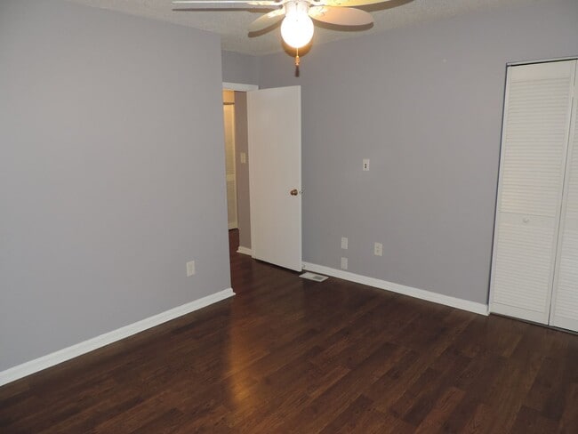 Photo - 8807_HUNTER_RIDGE Unit 8807_HUNTER_RIDGE