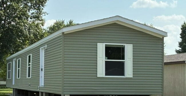 Building Photo - 5075 Wessex St