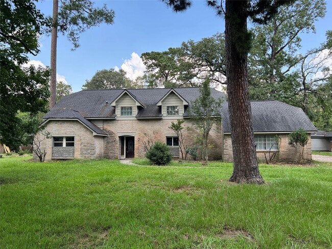 Building Photo - 803 Glen Hollow Dr