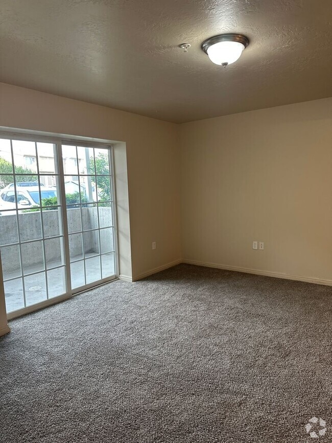 Building Photo - Green River 3 bed 2 bath Condo Unit 1