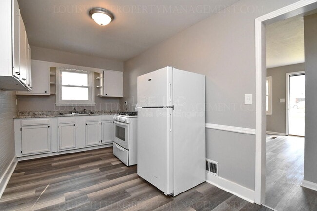 Photo - 9002 Whippoorwill Rd