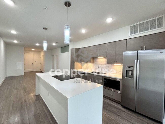 Photo - 3500 S Corona St Unit 202